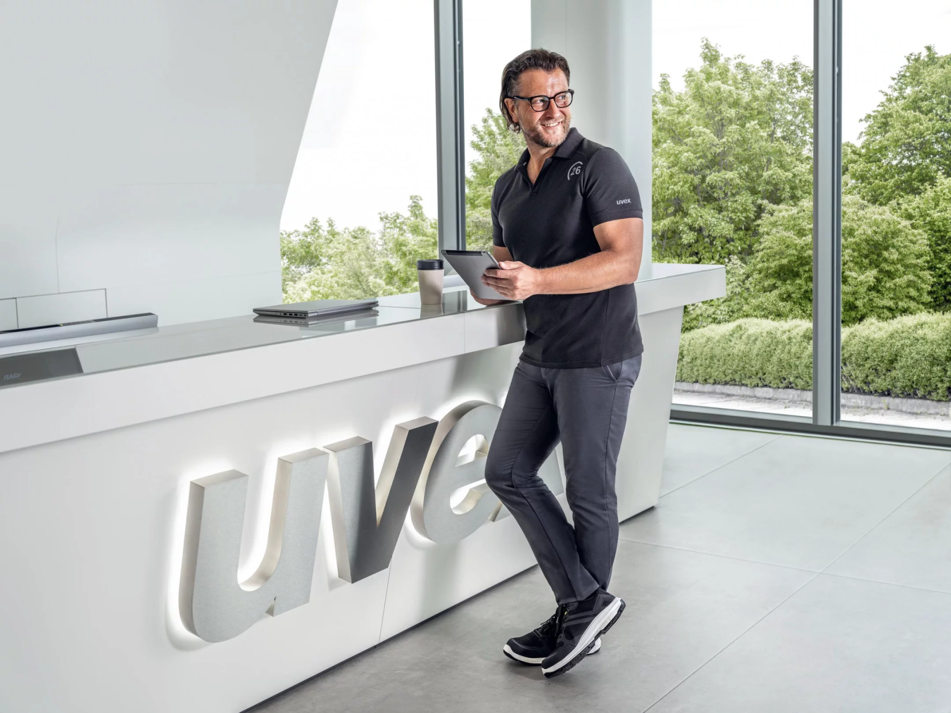 Uvex 6598 S1 SRC ESD Kompozit Burun Spor İş Ayakkabısı koruyucu ürün görseli