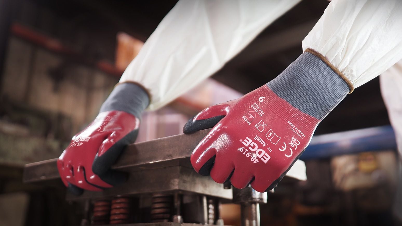 Ansell AN 48-919 Edge Nitril Tam Kaplı Pürüzlü Avuçiçi Üstün Kavrama ve Yağ İtici iş güvenliği ürünü
