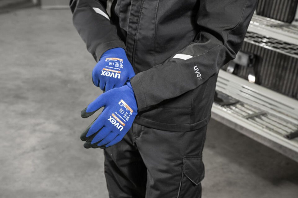 Uvex 60033	Athletic Lite Dry Montaj Eldiveni Nitril Kauçuk (NBR) + Uzunluk 24 cm Mavi Siyah	| EN 388:4131X /EN 407:X1XXXX